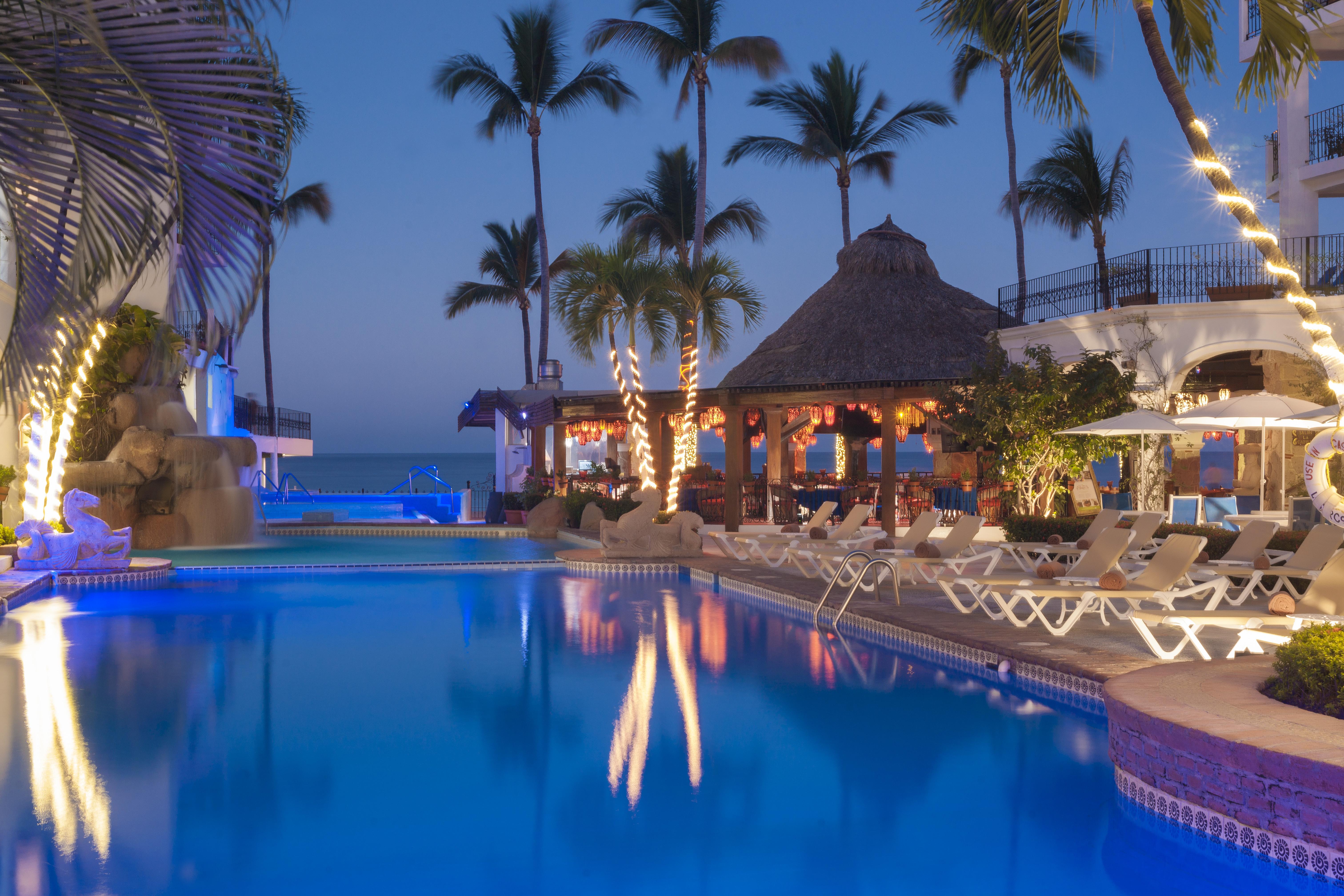 Playa Los Arcos Hotel Beach Resort & Spa Puerto Vallarta Exterior foto